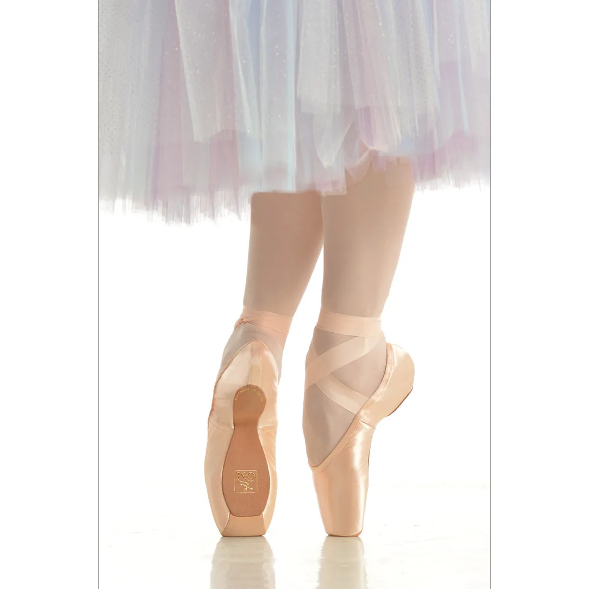 Gaynor Minden Europa Sculpted Fit Pointe Shoes - ExtraFlex Shank